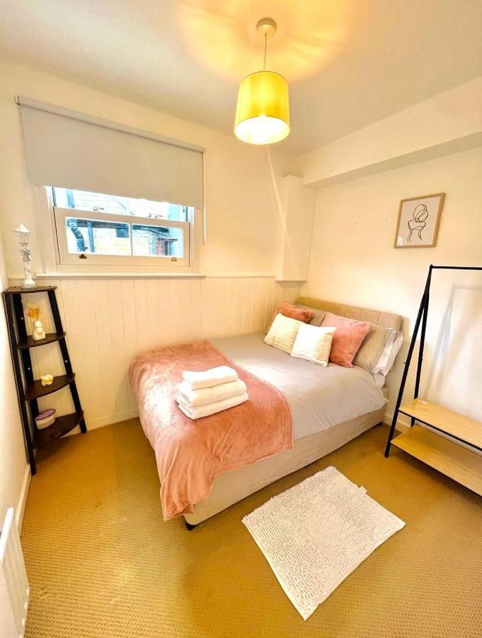 The Vista Apartment Londra Esterno foto